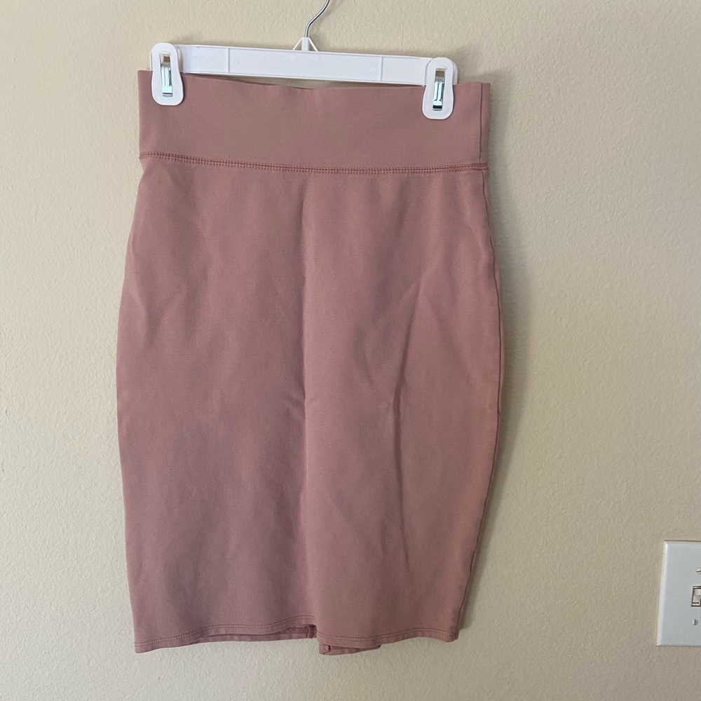 Body con knee high skirt